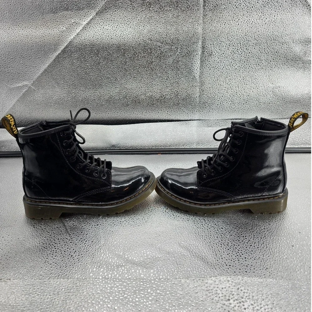Dr. Martens 1460 J Black Patent‎ Leather Boots Youth Size 2 US Zip